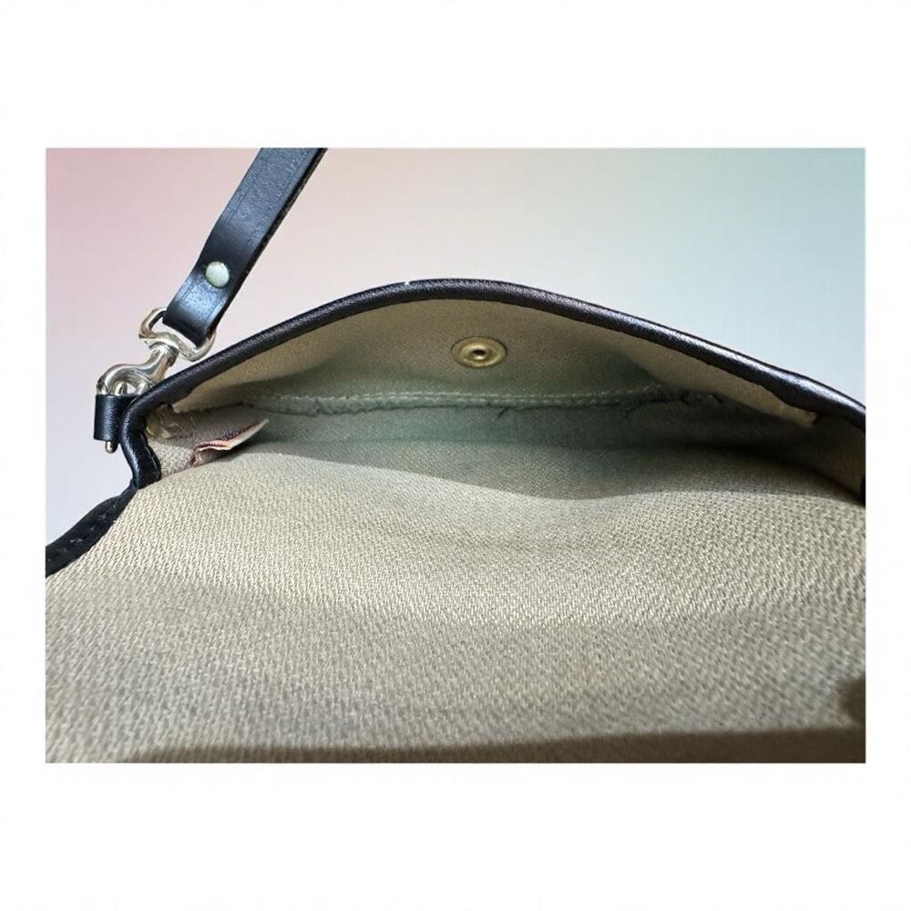 Dooney & Bourke Black and Cream Wristlet - Picture 6 of 6